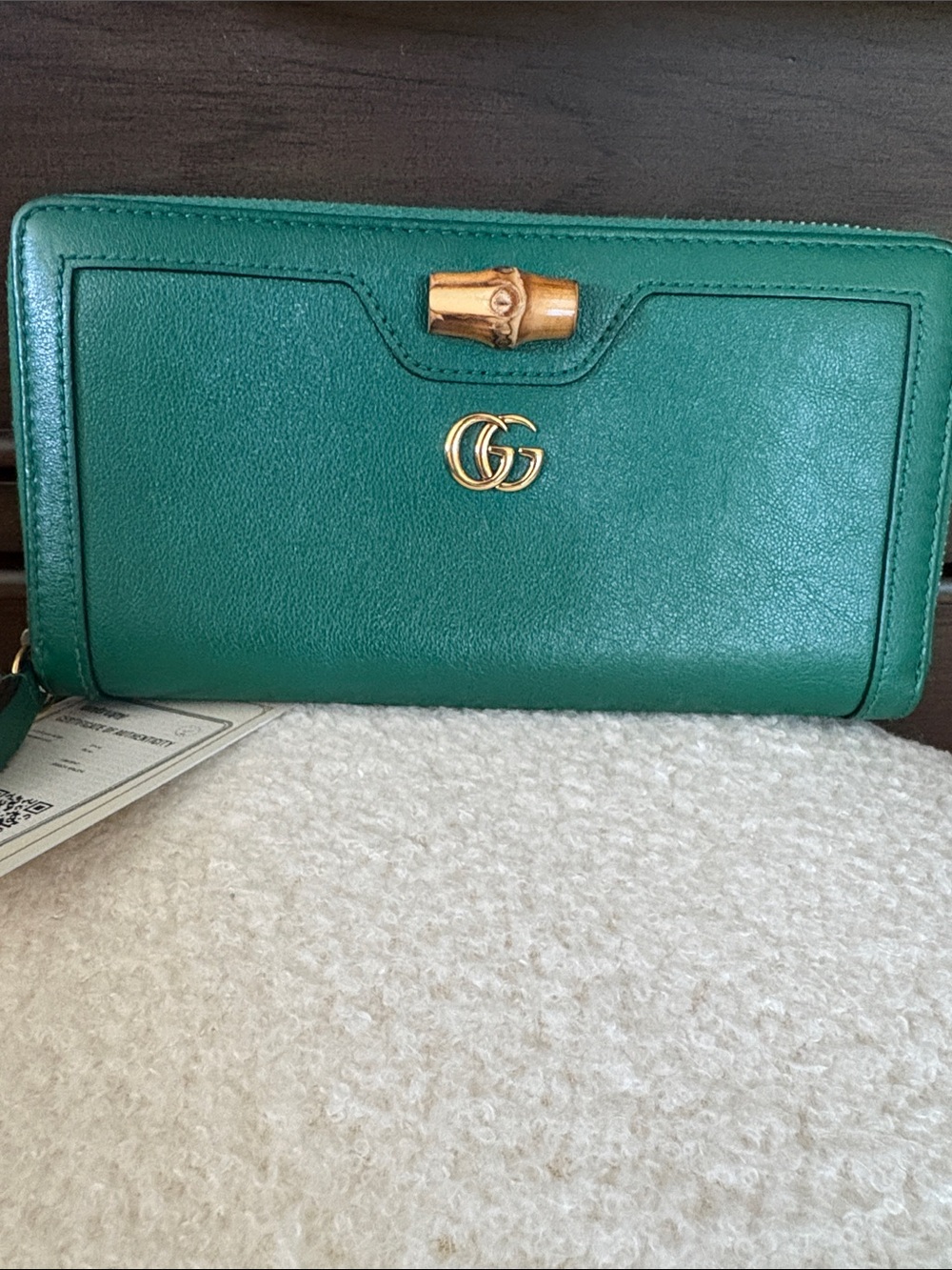 Gucci - Green Leather Bamboo Zip Around Wallet - Picture 5 of 10